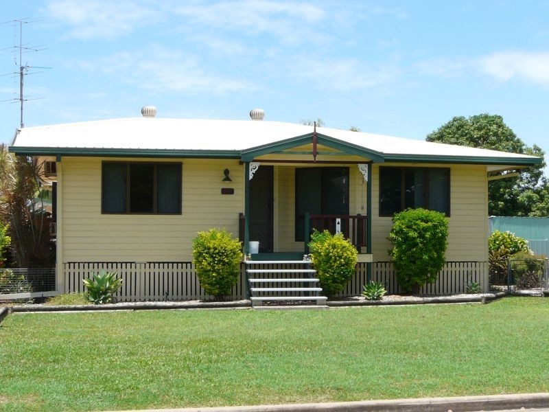 131 Ninth Avenue, Home Hill QLD 4806