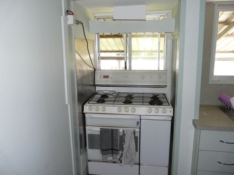 118-120 Young Street, Ayr QLD 4807