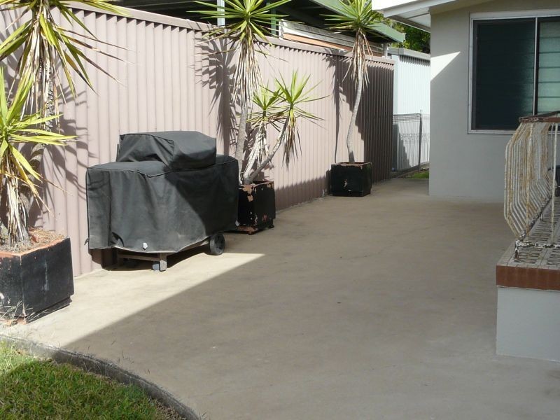 9 KILRIE Road, Ayr QLD 4807