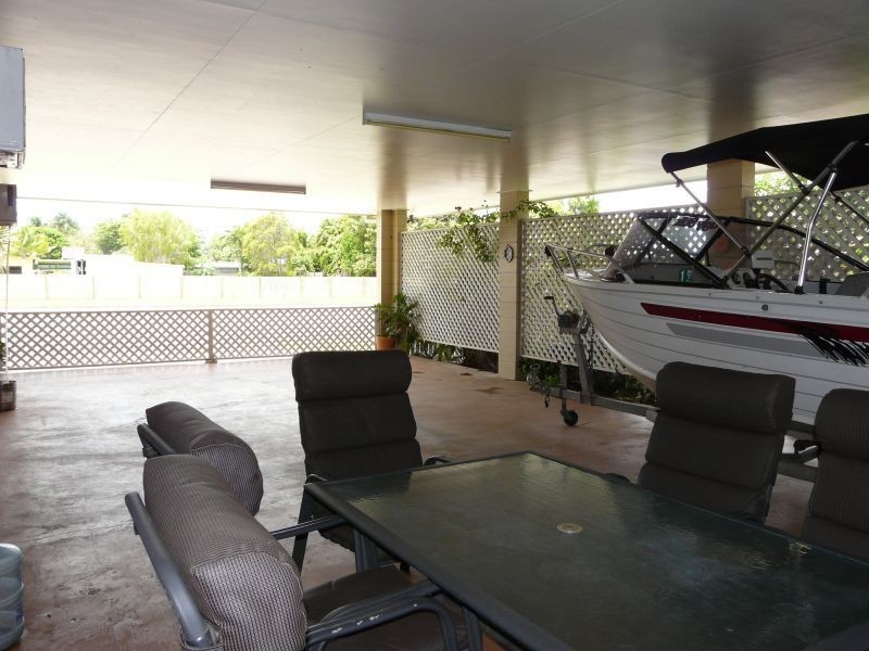 43 Fourteenth Street, Home Hill QLD 4806