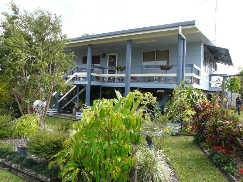 10 BURKE Street, Brandon QLD 4808