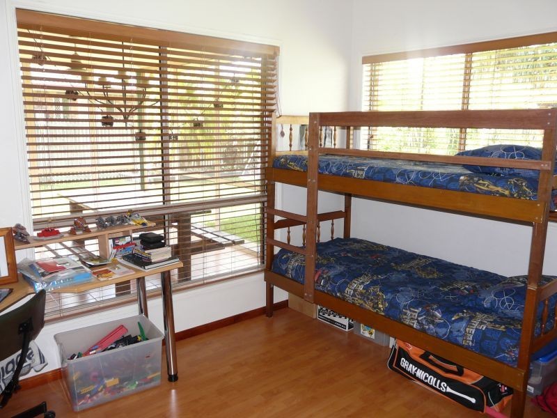 7 Rubens Court, Ayr QLD 4807