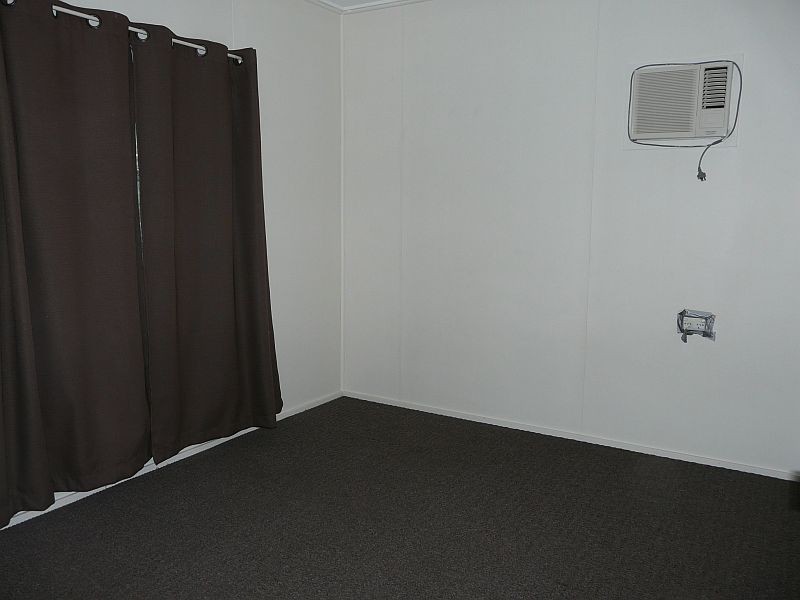 53 SANDOWNS Street, Alva QLD 4807