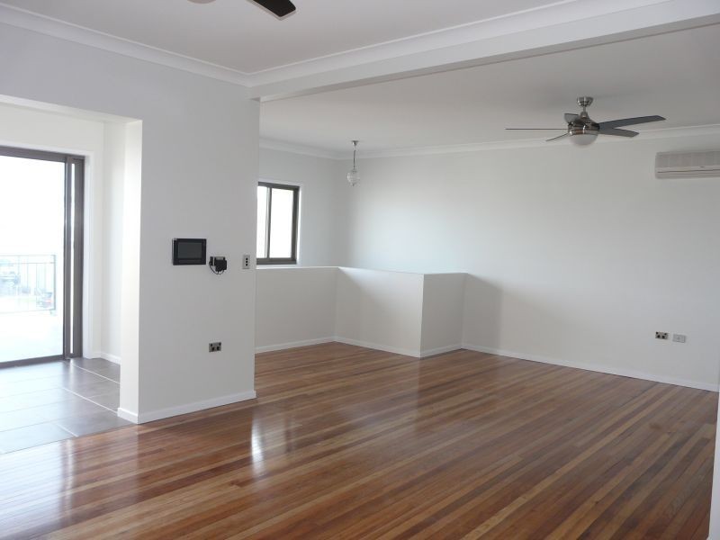 Unit 1-2/202 QUEEN Street, Ayr QLD 4807