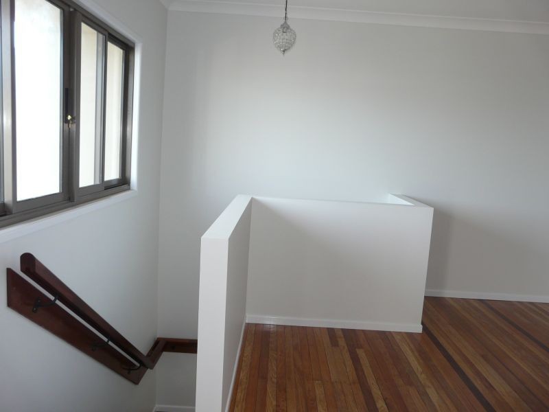Unit 1-2/202 QUEEN Street, Ayr QLD 4807