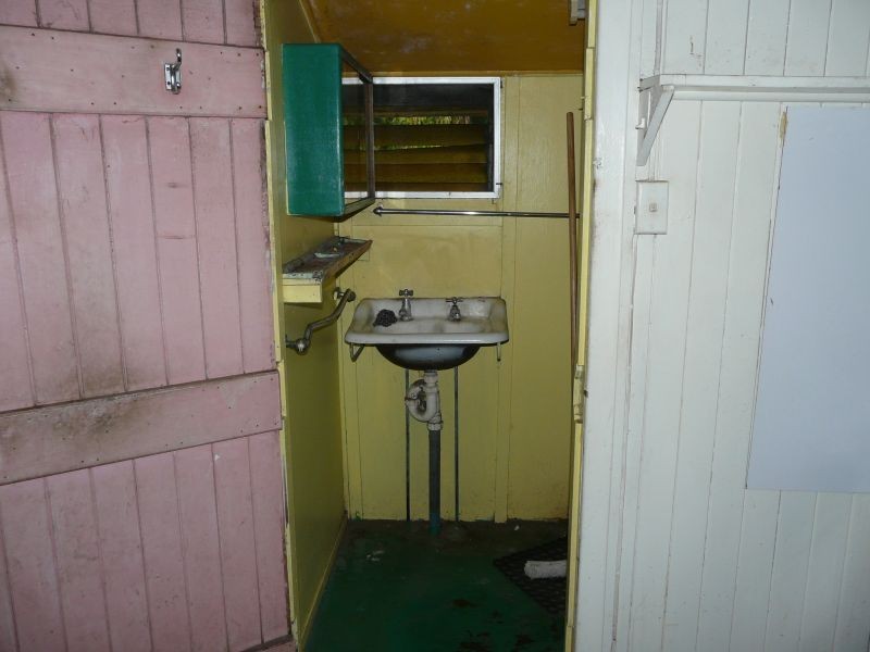 39 Ninth Avenue, Home Hill QLD 4806