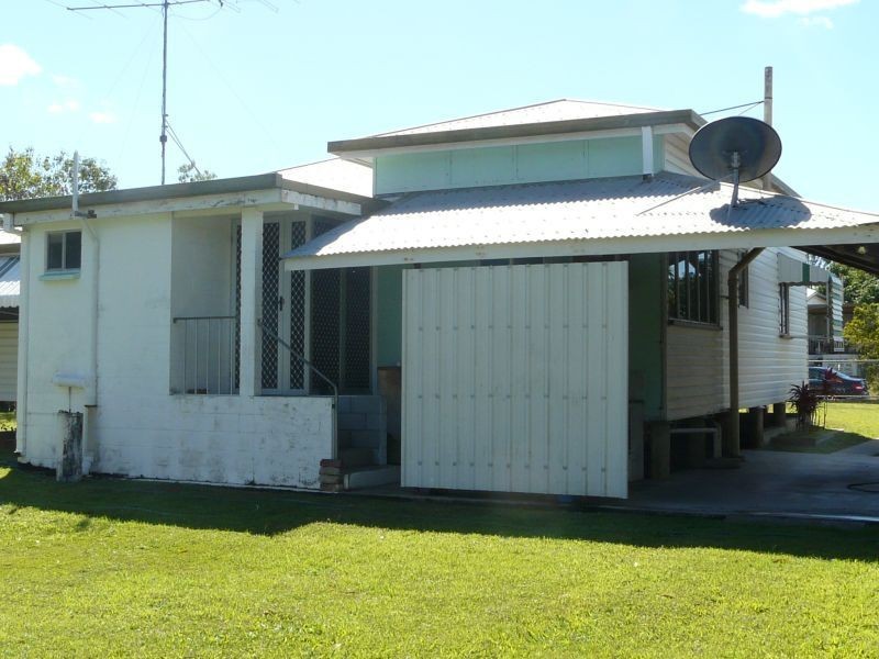 3 LITTLE YOUNG Street, Ayr QLD 4807