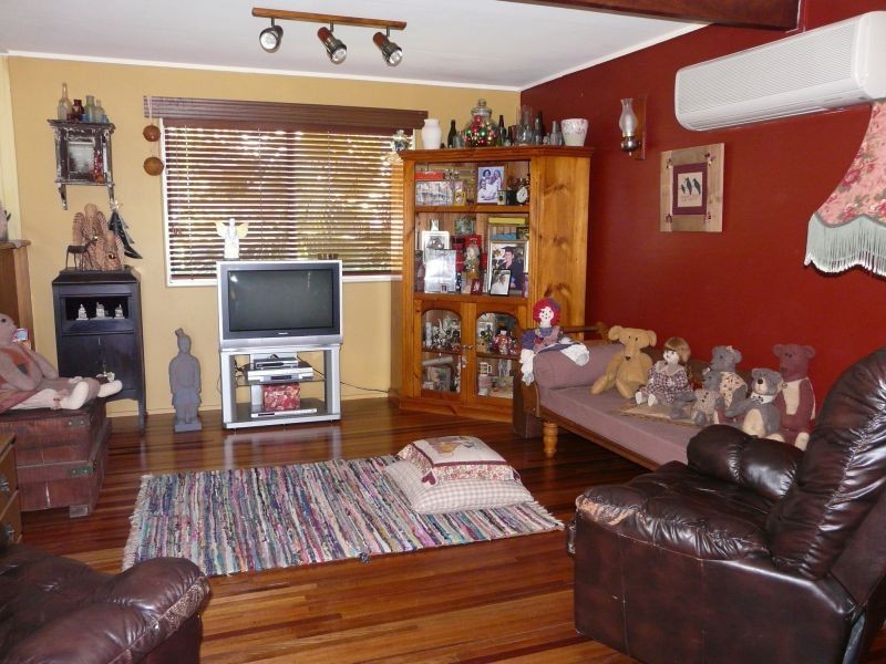 12A THIRD Avenue, Home Hill QLD 4806