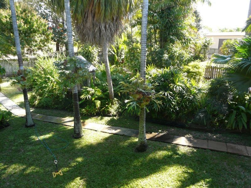 12A THIRD Avenue, Home Hill QLD 4806