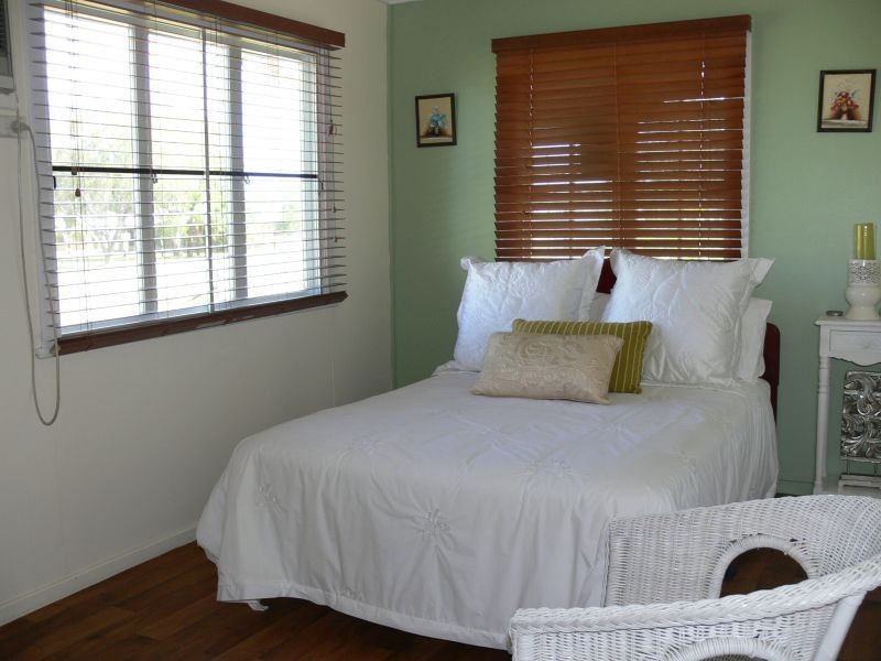 440 BEACH Road, Airdmillan QLD 4807