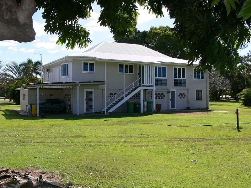 440 BEACH Road, Airdmillan QLD 4807