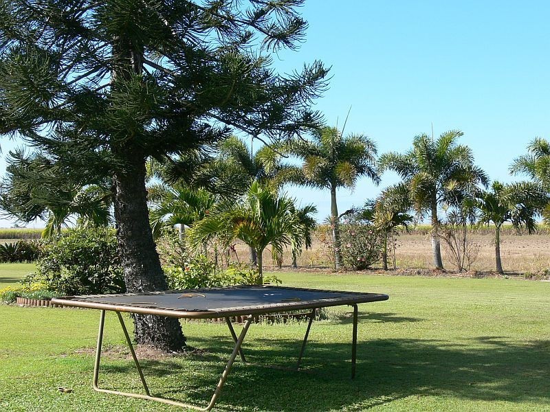 440 BEACH Road, Airdmillan QLD 4807