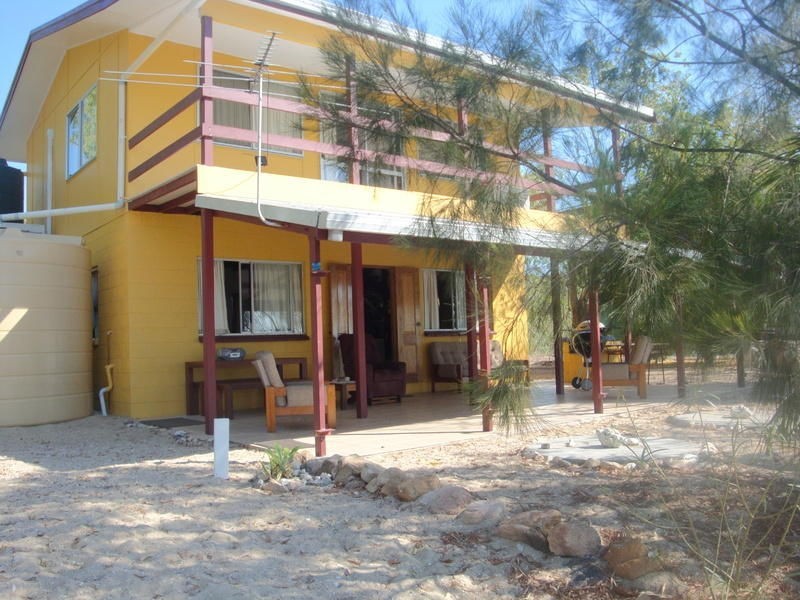 79 FLAGSTAFF BAY , CAPE UPSTART, Bowen QLD 4805