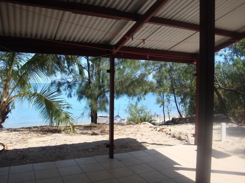 79 FLAGSTAFF BAY , CAPE UPSTART, Bowen QLD 4805