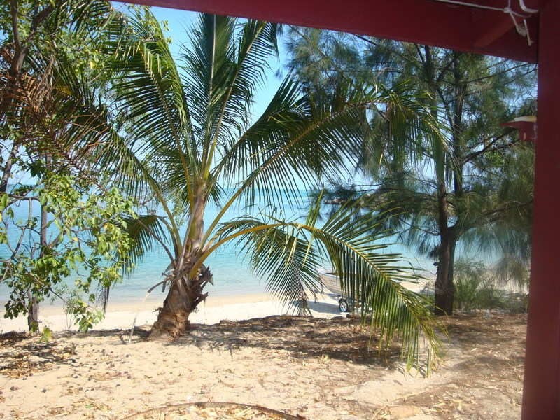 79 FLAGSTAFF BAY , CAPE UPSTART, Bowen QLD 4805