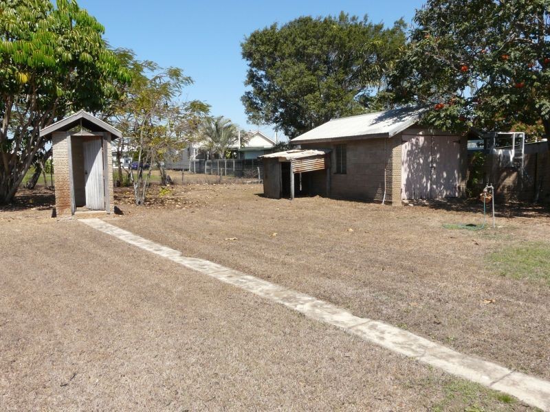 59 BANISTER Street, Brandon QLD 4808