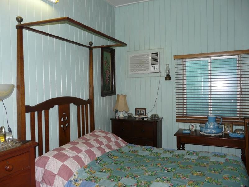 9 EIGHTH Street, Home Hill QLD 4806