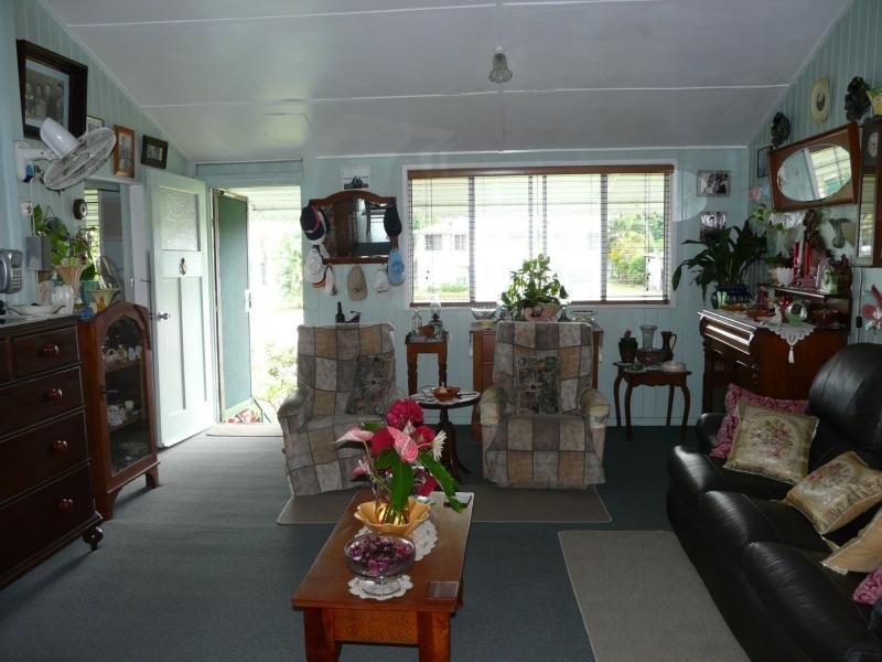 9 EIGHTH Street, Home Hill QLD 4806