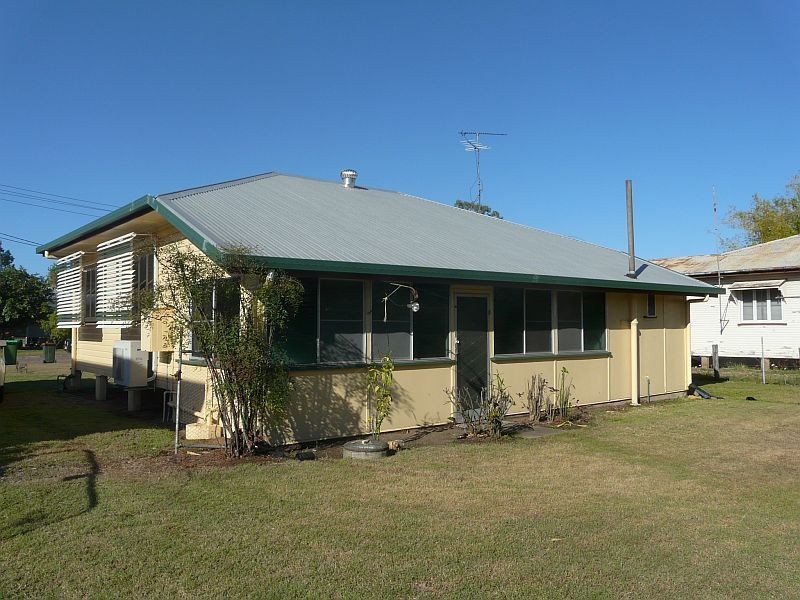 19 PAINE Street, Ayr QLD 4807