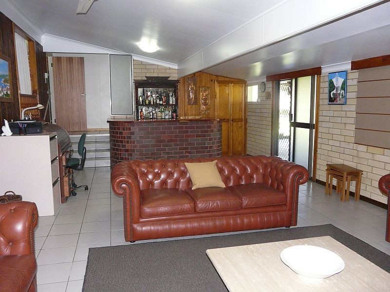 74 FOURTEENTH Avenue, Home Hill QLD 4806