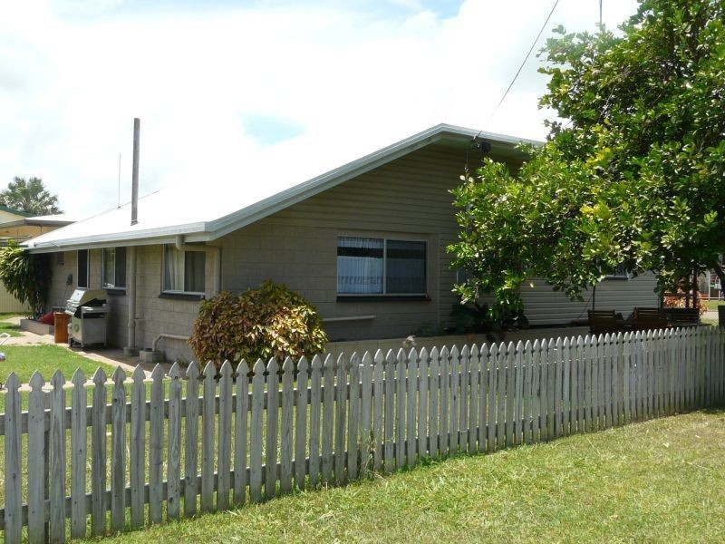 9 Rae Street, Ayr QLD 4807