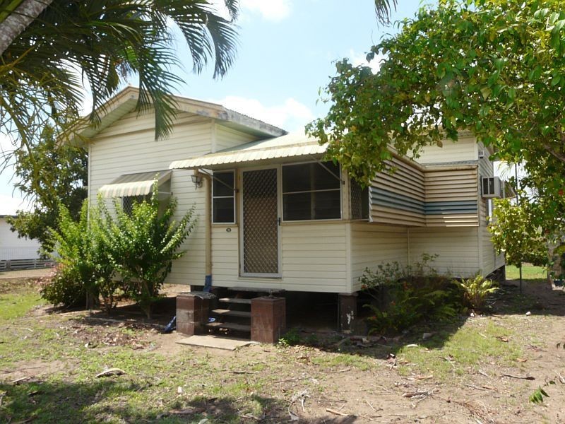 70 BEACH Road, Ayr QLD 4807