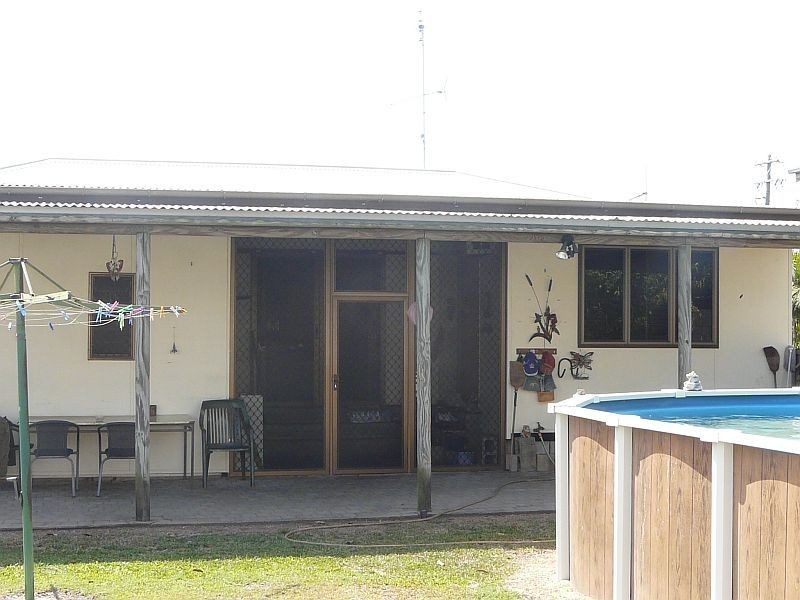 54 MACMILLAN Street, Ayr QLD 4807