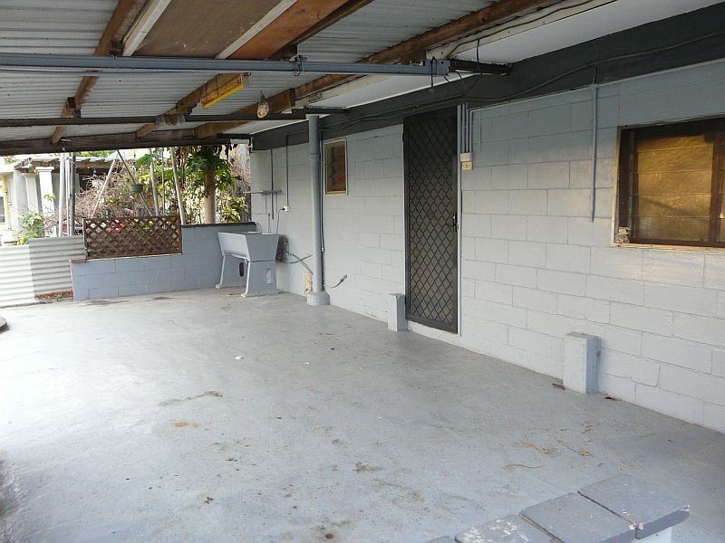 46 TOPTON Street, Alva QLD 4807