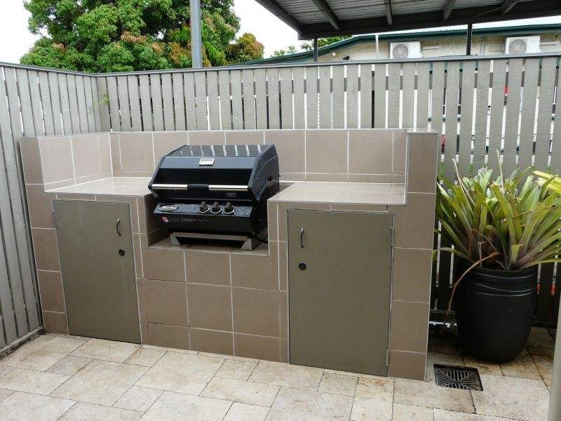 Unit 1/1 Wickham Street, Ayr QLD 4807