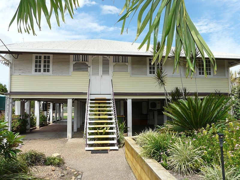 99 NINTH Avenue, Home Hill QLD 4806