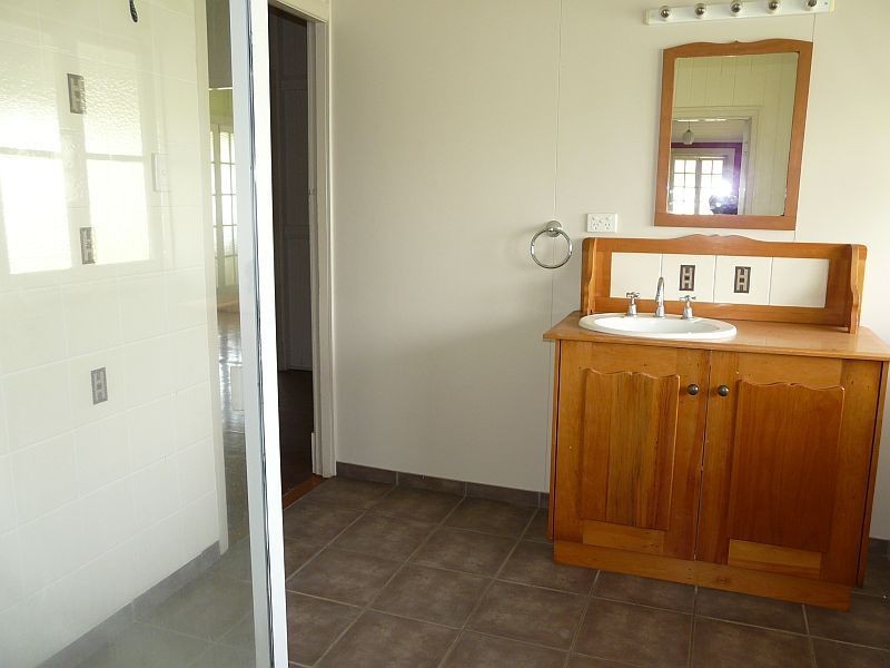 99 NINTH Avenue, Home Hill QLD 4806