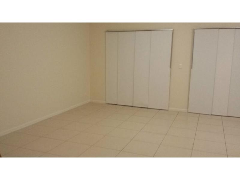 Unit 3/321 ANGUS SMITH Drive, Douglas QLD 4814