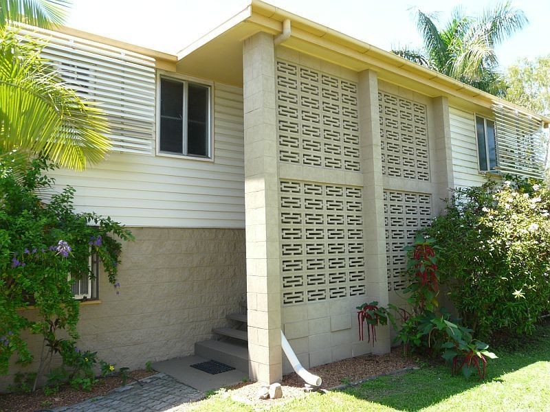8 BURKE Street, Ayr QLD 4807