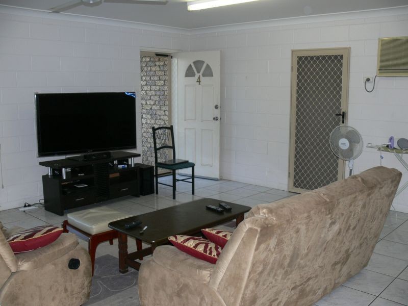 4/135 GRAHAM Street, Ayr QLD 4807