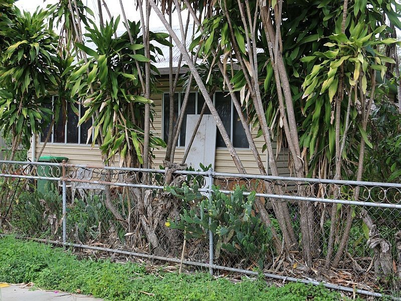 101 ELEVENTH Avenue, Home Hill QLD 4806