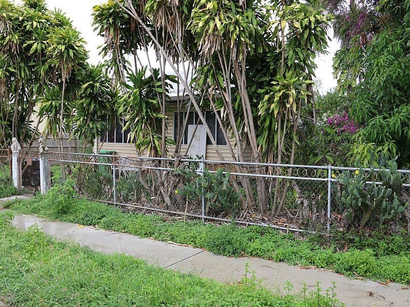 101 ELEVENTH Avenue, Home Hill QLD 4806