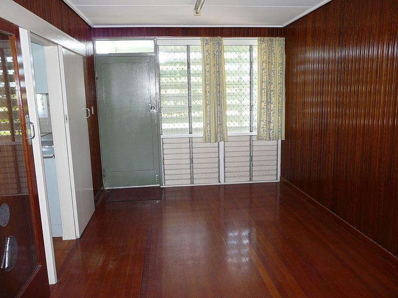 86-88 YOUNG Street, Ayr QLD 4807