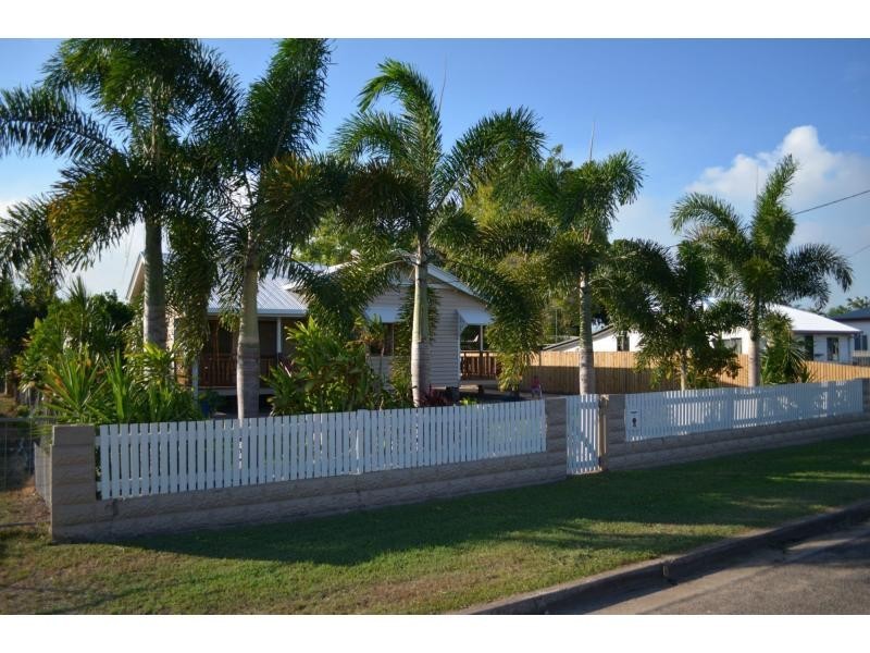 13 SYDNEY Street, Ayr QLD 4807