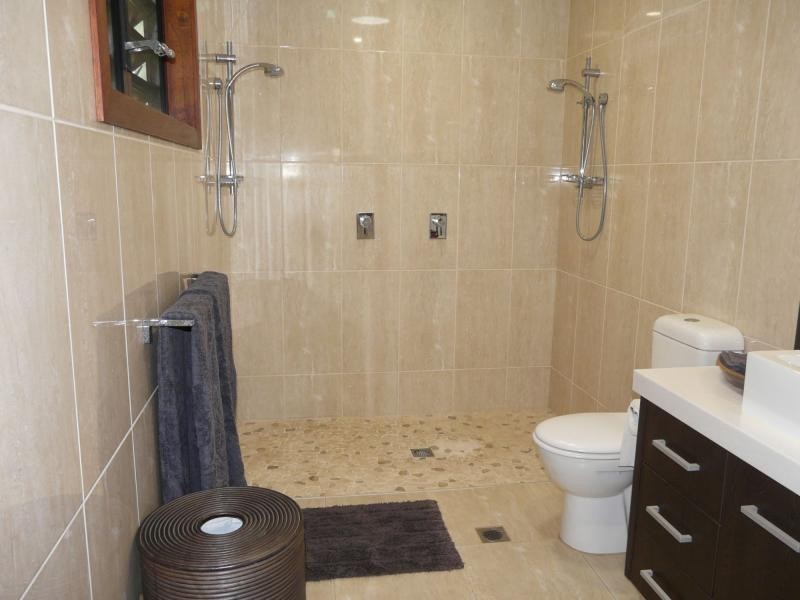 11 VILES Street, Rosslea QLD 4812