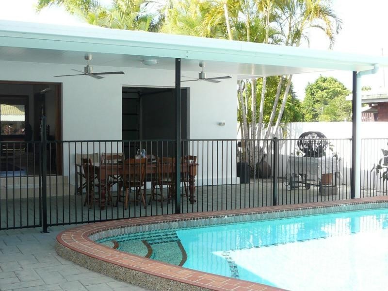 11 VILES Street, Rosslea QLD 4812