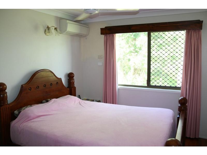 376 DRYNIE Road, Brandon QLD 4808