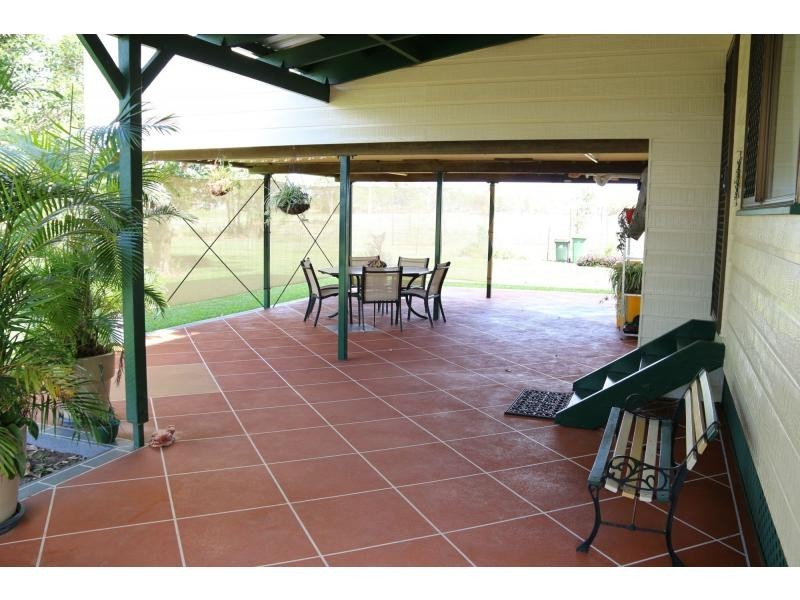 376 DRYNIE Road, Brandon QLD 4808