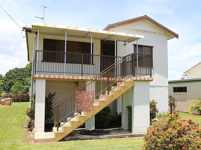 64 ELEVENTH Avenue, Home Hill QLD 4806