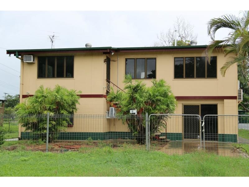 4-6 NINTH Street, Home Hill QLD 4806