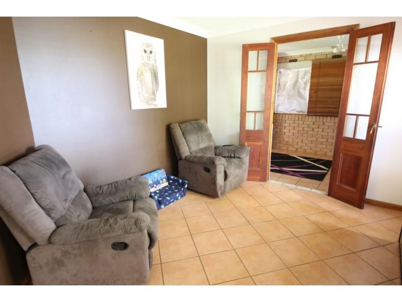 11 SEVENTH Avenue, Home Hill QLD 4806