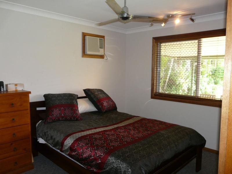 11 SEVENTH Avenue, Home Hill QLD 4806