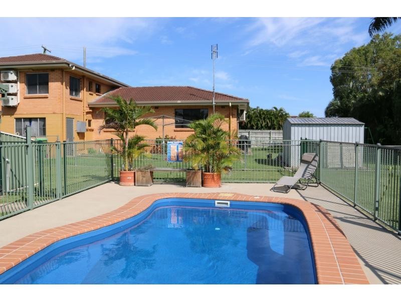 27 MCINTYRE Street, Ayr QLD 4807