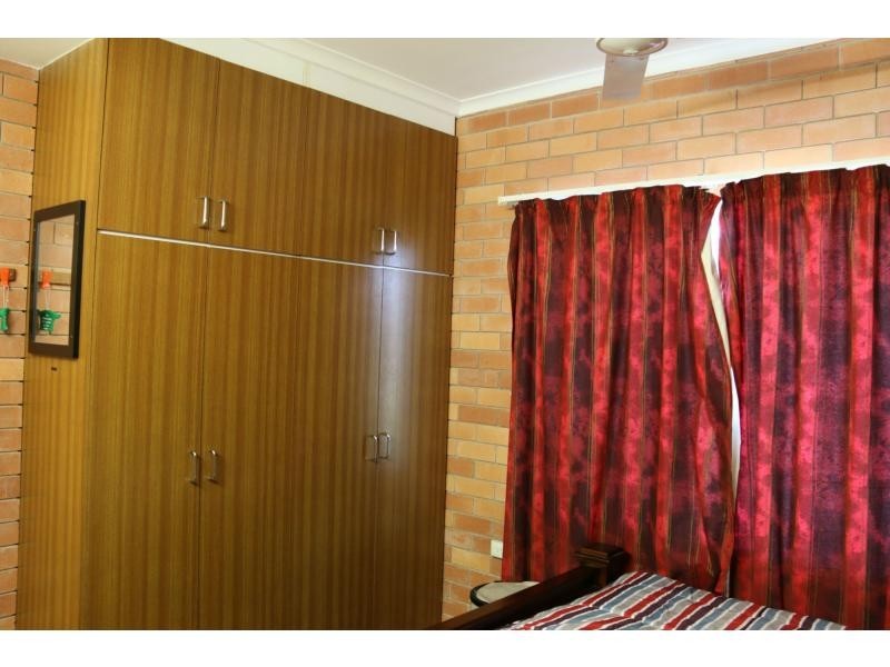 27 MCINTYRE Street, Ayr QLD 4807