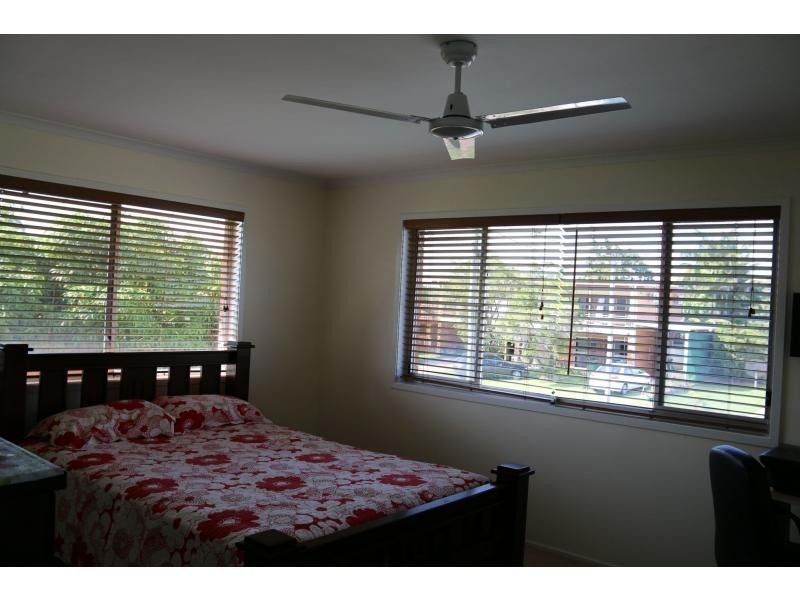 27 MCINTYRE Street, Ayr QLD 4807