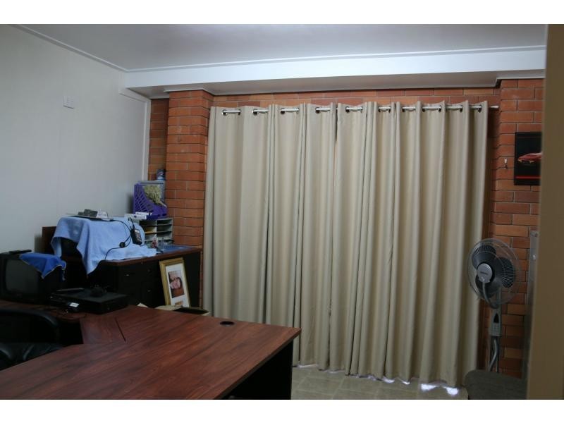 27 MCINTYRE Street, Ayr QLD 4807